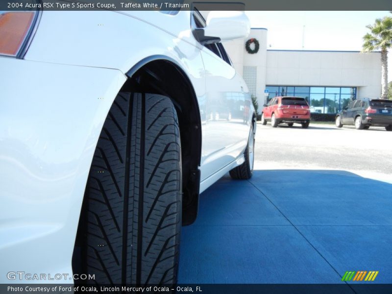Taffeta White / Titanium 2004 Acura RSX Type S Sports Coupe