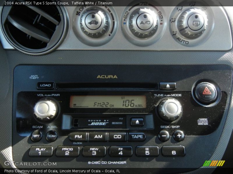 Controls of 2004 RSX Type S Sports Coupe