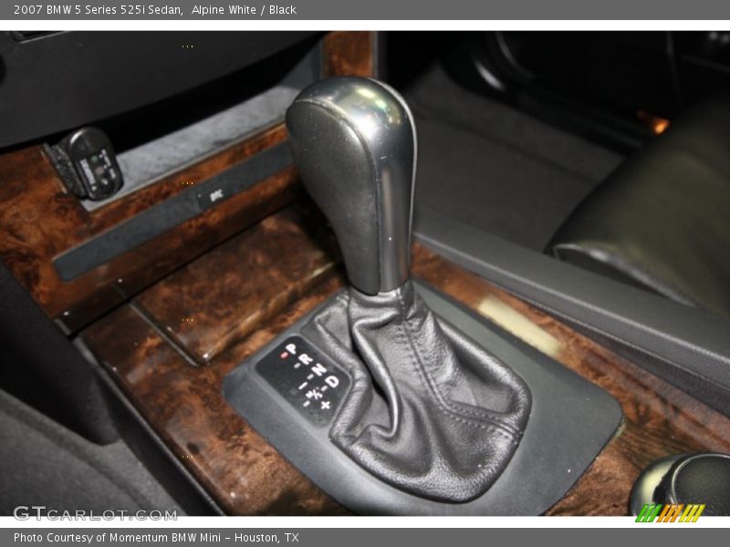 Alpine White / Black 2007 BMW 5 Series 525i Sedan
