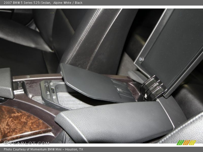 Alpine White / Black 2007 BMW 5 Series 525i Sedan