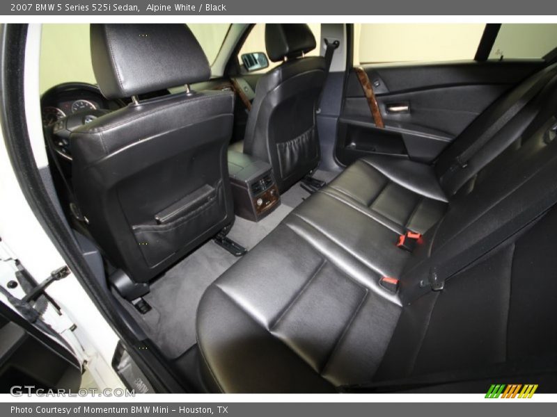 Alpine White / Black 2007 BMW 5 Series 525i Sedan