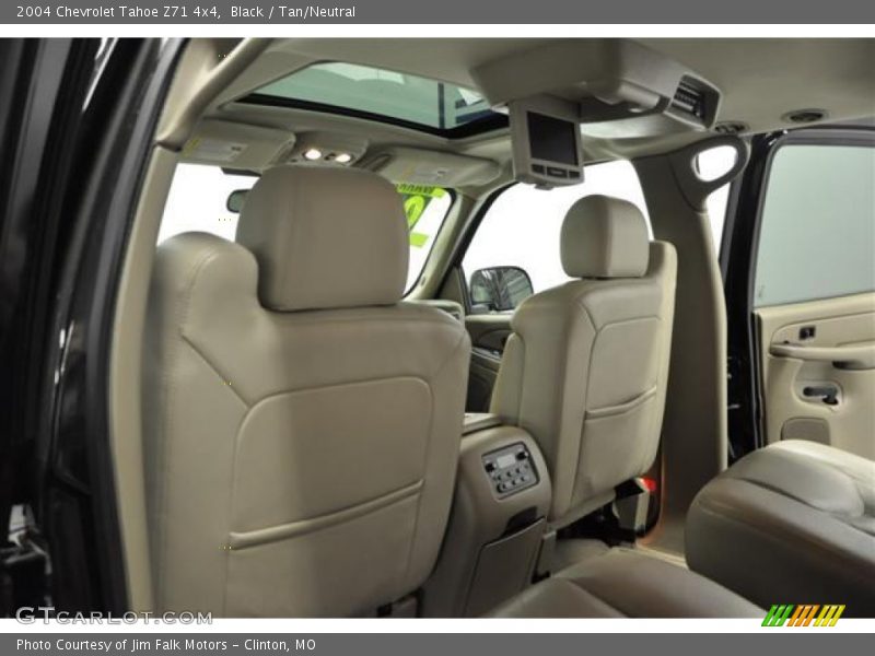  2004 Tahoe Z71 4x4 Tan/Neutral Interior