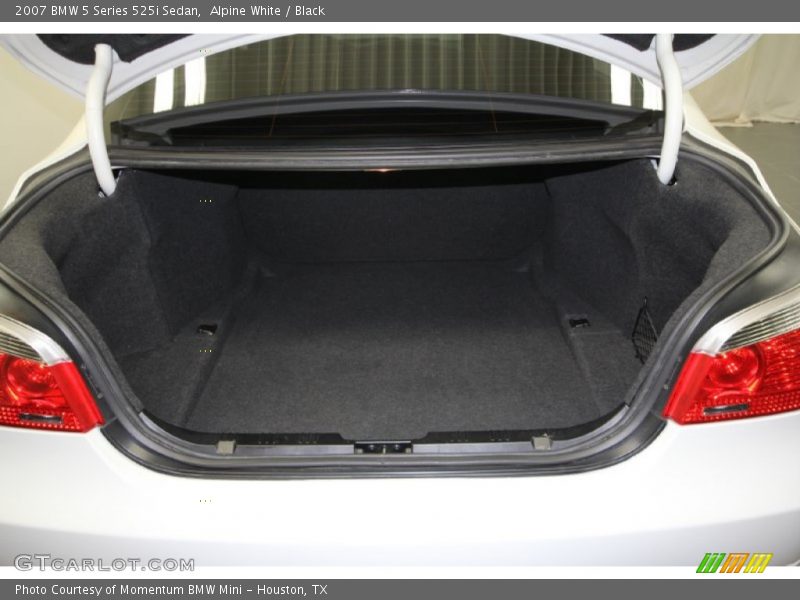 Alpine White / Black 2007 BMW 5 Series 525i Sedan