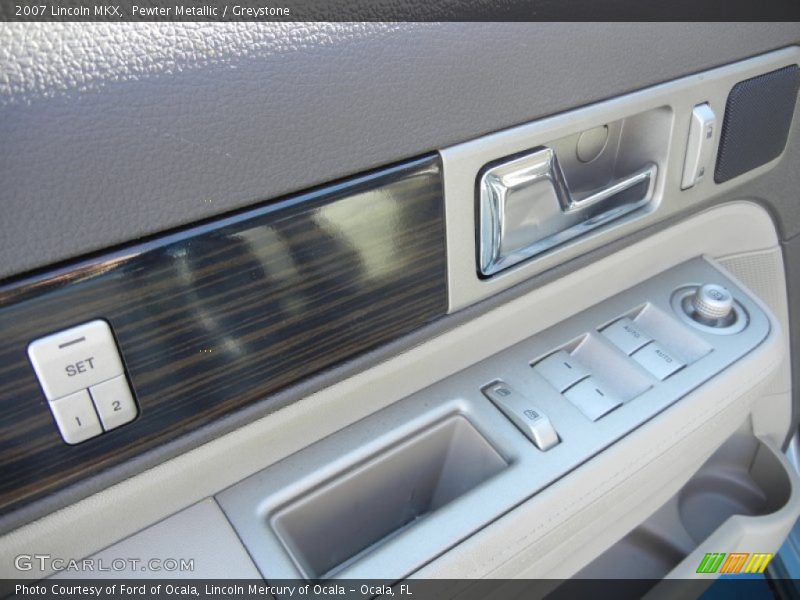 Pewter Metallic / Greystone 2007 Lincoln MKX
