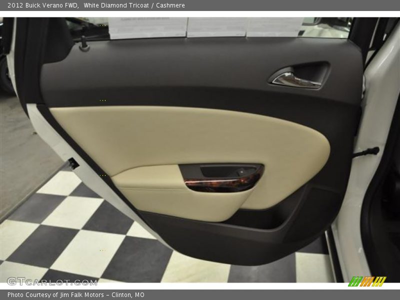 Door Panel of 2012 Verano FWD