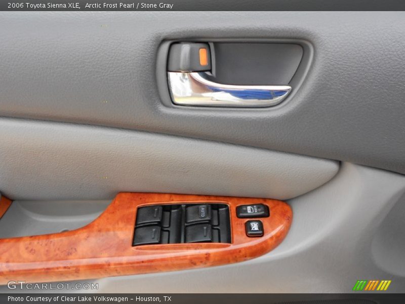 Arctic Frost Pearl / Stone Gray 2006 Toyota Sienna XLE