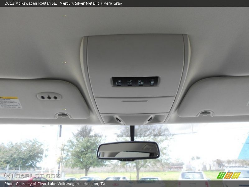 Mercury Silver Metallic / Aero Gray 2012 Volkswagen Routan SE