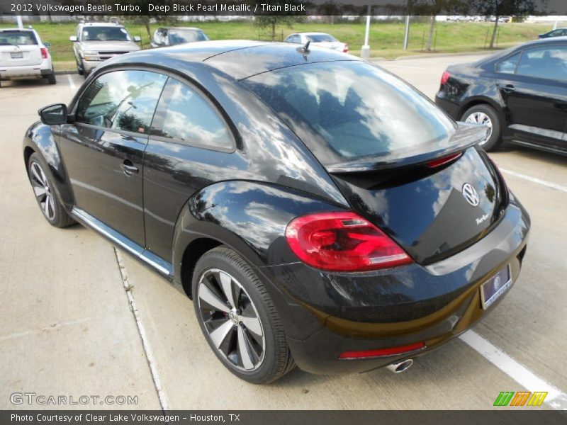 Deep Black Pearl Metallic / Titan Black 2012 Volkswagen Beetle Turbo