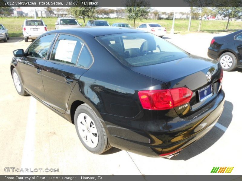 Black / Titan Black 2012 Volkswagen Jetta SE Sedan