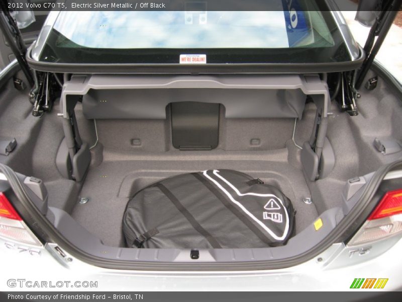 Electric Silver Metallic / Off Black 2012 Volvo C70 T5