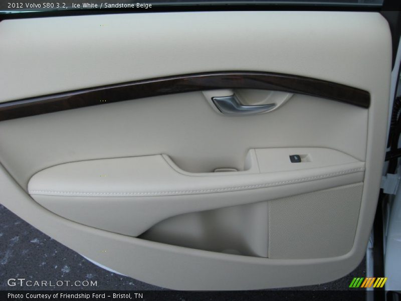 Ice White / Sandstone Beige 2012 Volvo S80 3.2