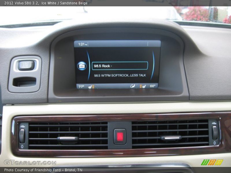 Ice White / Sandstone Beige 2012 Volvo S80 3.2