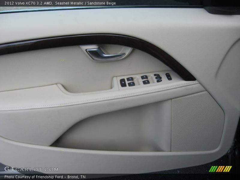 Seashell Metallic / Sandstone Beige 2012 Volvo XC70 3.2 AWD