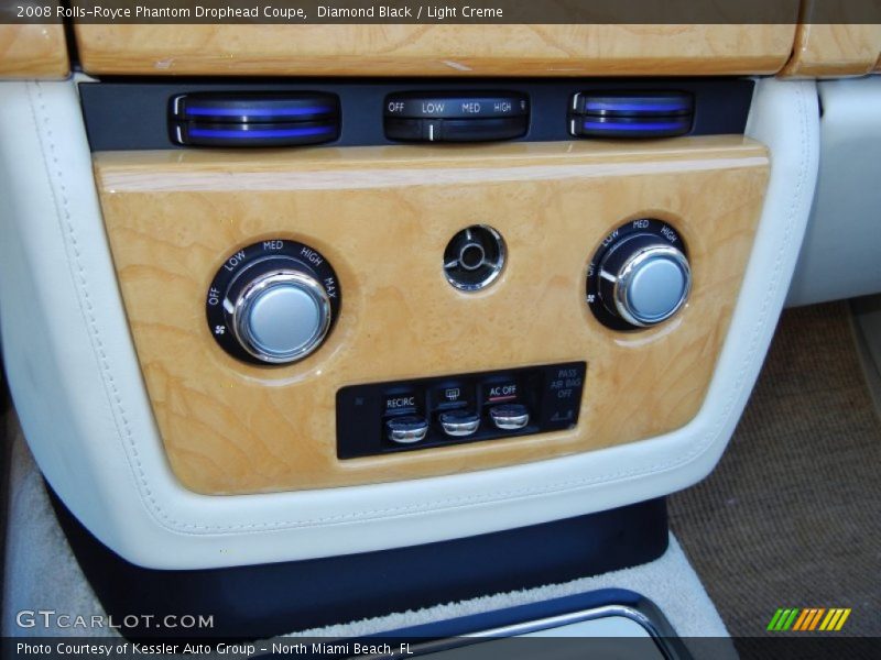 Controls of 2008 Phantom Drophead Coupe 