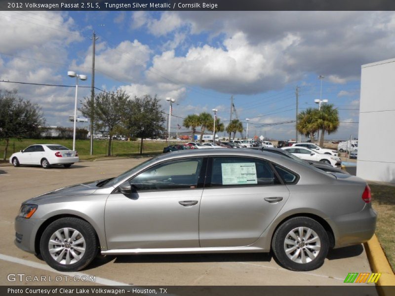 Tungsten Silver Metallic / Cornsilk Beige 2012 Volkswagen Passat 2.5L S