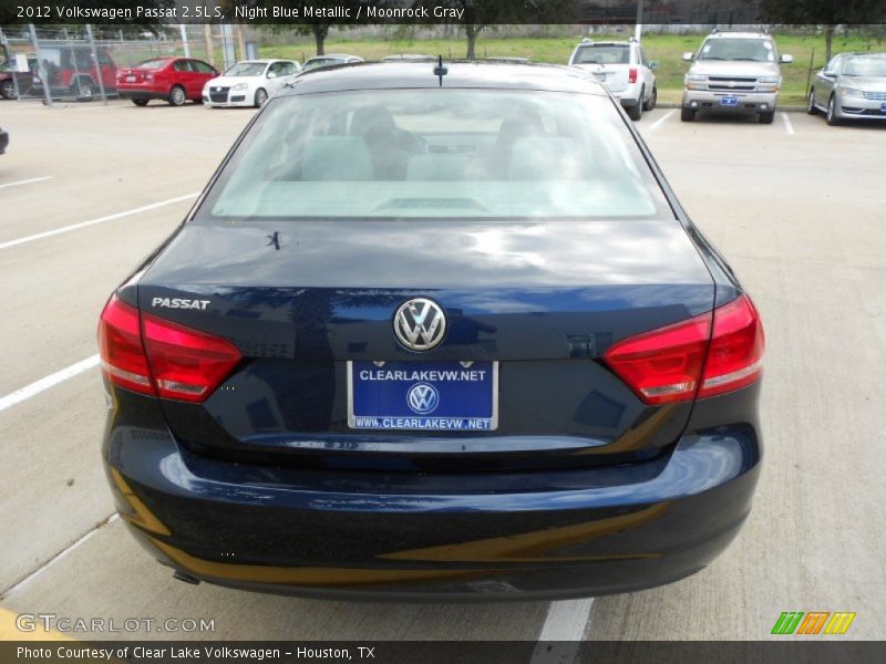 Night Blue Metallic / Moonrock Gray 2012 Volkswagen Passat 2.5L S