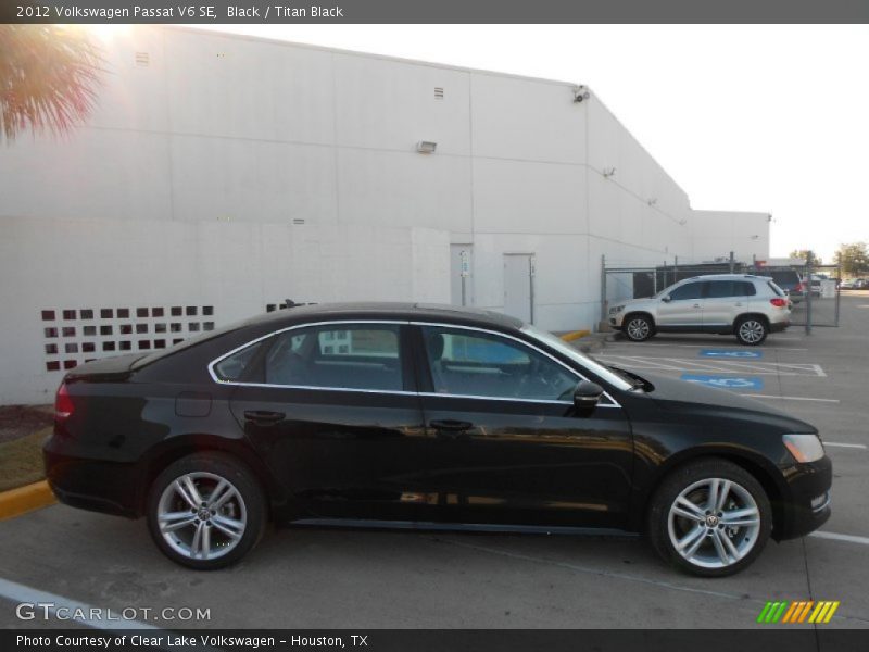 Black / Titan Black 2012 Volkswagen Passat V6 SE