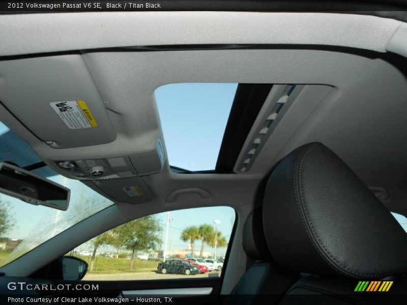 Black / Titan Black 2012 Volkswagen Passat V6 SE