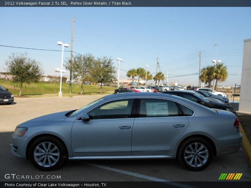 Reflex Silver Metallic / Titan Black 2012 Volkswagen Passat 2.5L SEL