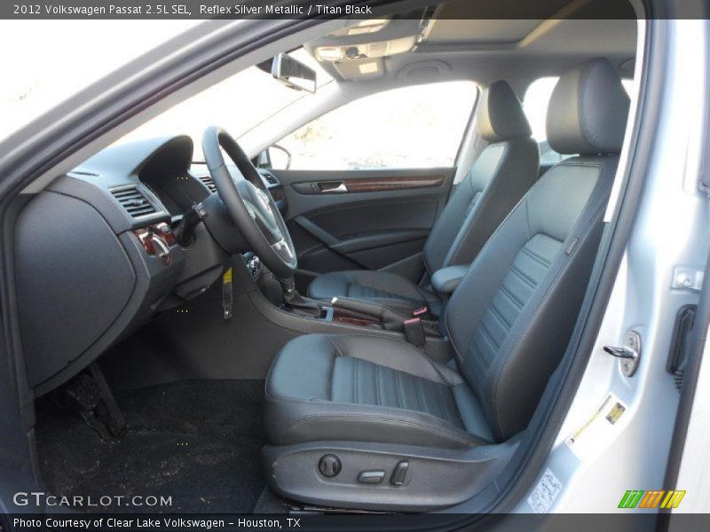  2012 Passat 2.5L SEL Titan Black Interior