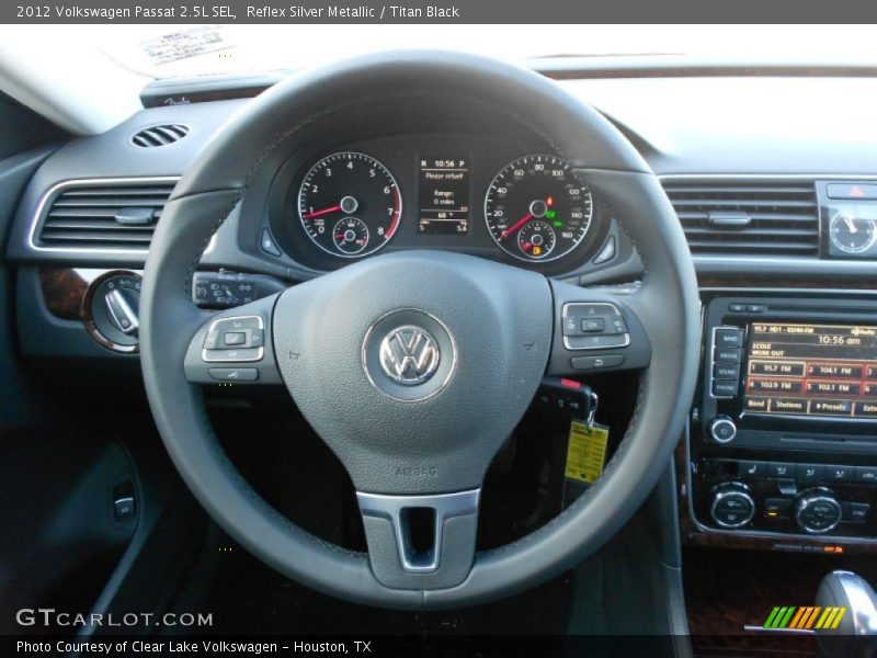 Reflex Silver Metallic / Titan Black 2012 Volkswagen Passat 2.5L SEL