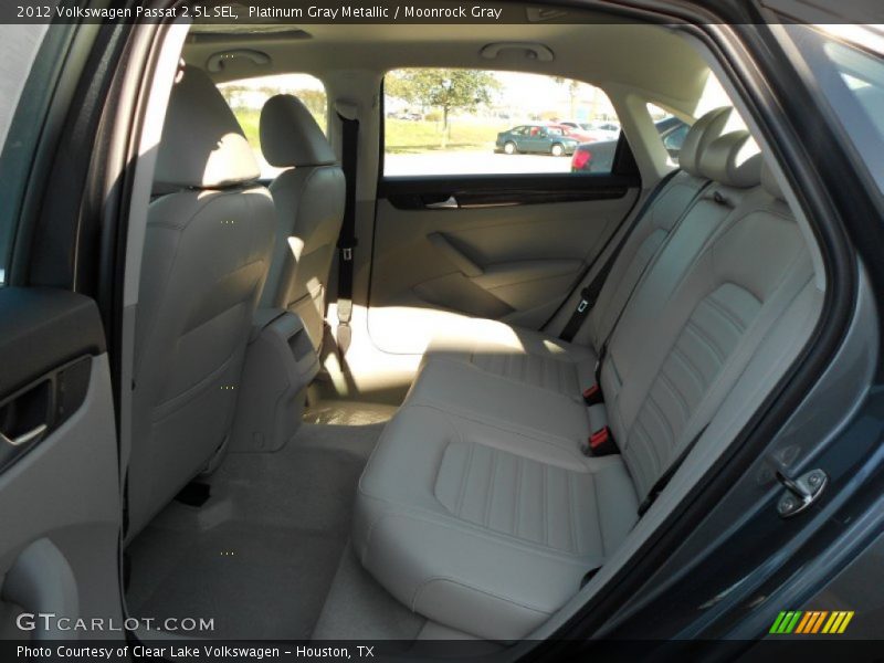 Platinum Gray Metallic / Moonrock Gray 2012 Volkswagen Passat 2.5L SEL