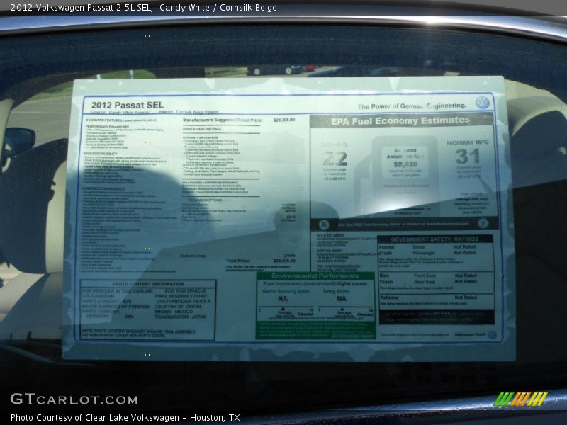 Candy White / Cornsilk Beige 2012 Volkswagen Passat 2.5L SEL