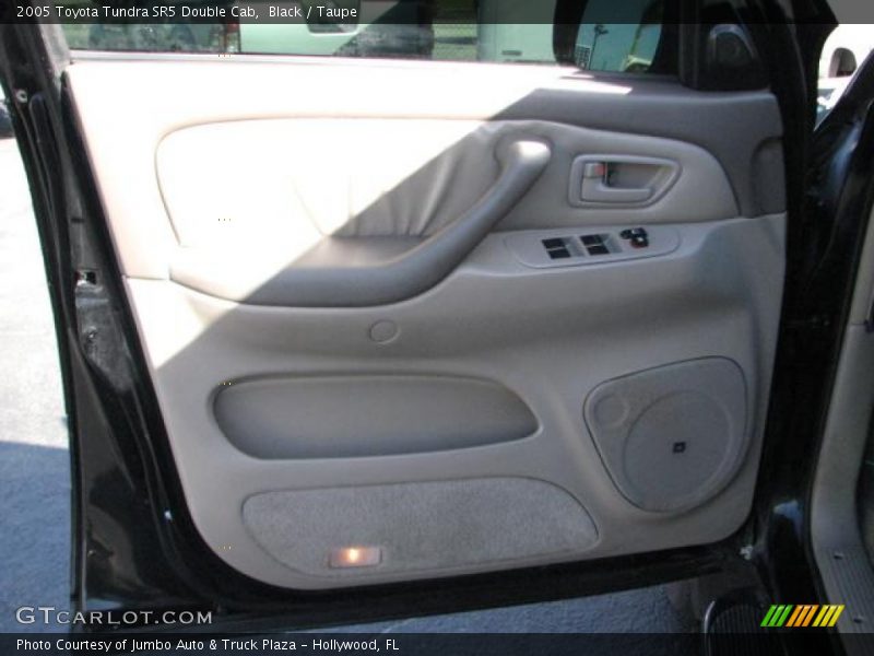 Black / Taupe 2005 Toyota Tundra SR5 Double Cab
