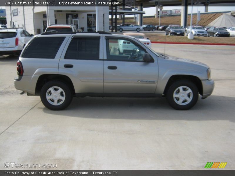 Light Pewter Metallic / Medium Oak 2002 Chevrolet TrailBlazer LT