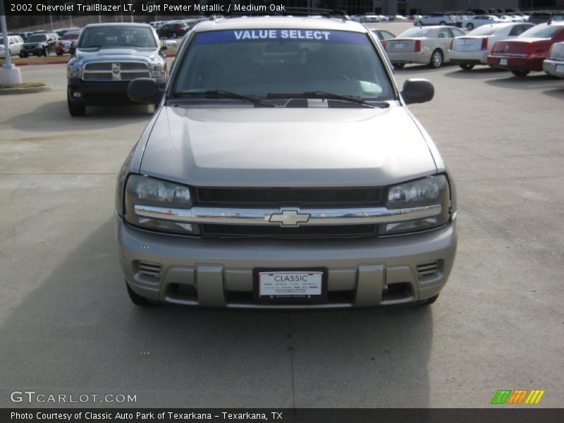 Light Pewter Metallic / Medium Oak 2002 Chevrolet TrailBlazer LT