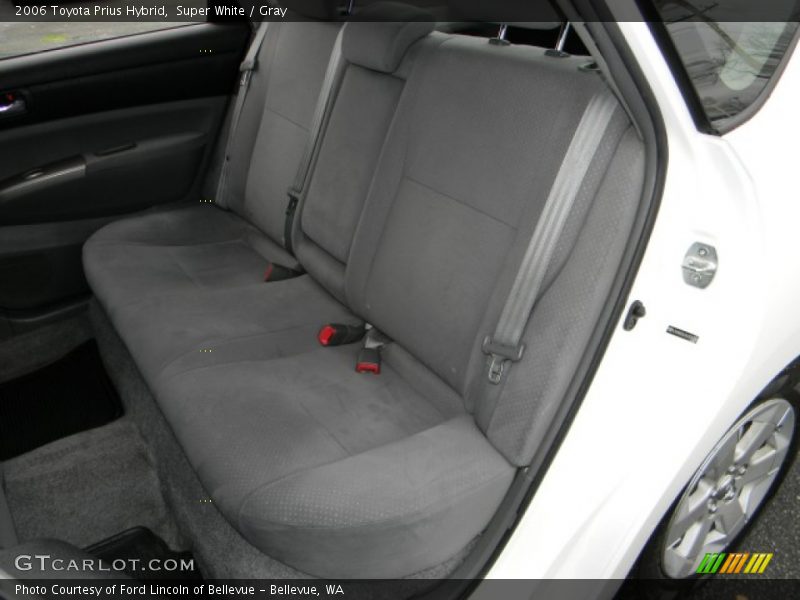 Super White / Gray 2006 Toyota Prius Hybrid
