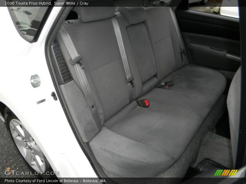 Super White / Gray 2006 Toyota Prius Hybrid