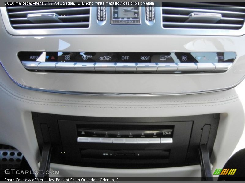 Controls of 2010 S 63 AMG Sedan