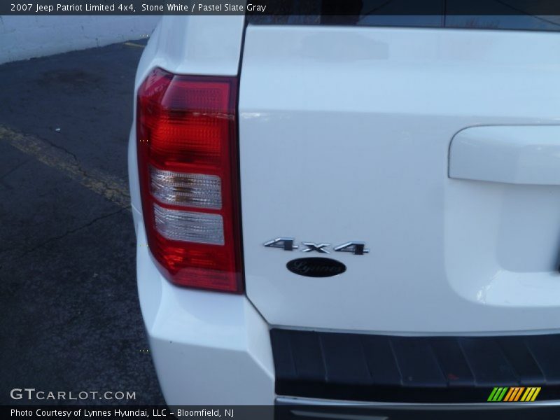 Stone White / Pastel Slate Gray 2007 Jeep Patriot Limited 4x4