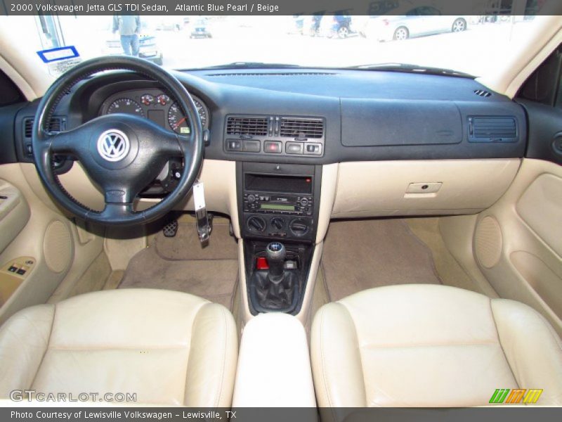 Dashboard of 2000 Jetta GLS TDI Sedan