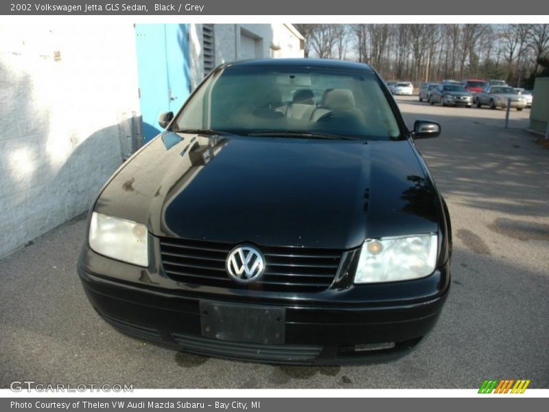 Black / Grey 2002 Volkswagen Jetta GLS Sedan