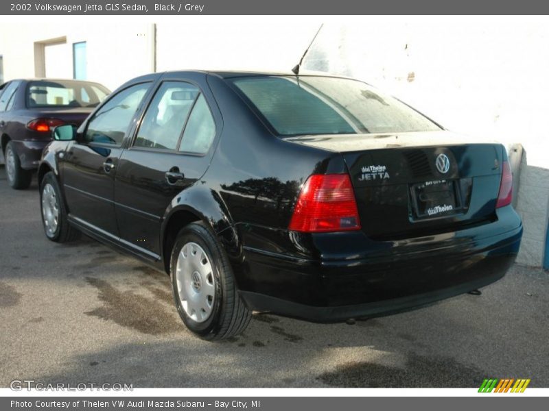 Black / Grey 2002 Volkswagen Jetta GLS Sedan