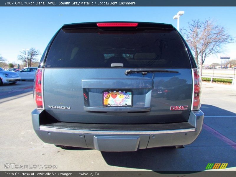 Stealth Gray Metallic / Cocoa/Light Cashmere 2007 GMC Yukon Denali AWD