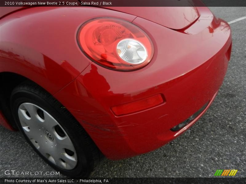 Salsa Red / Black 2010 Volkswagen New Beetle 2.5 Coupe