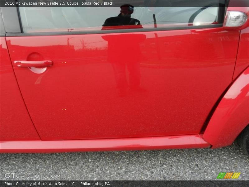 Salsa Red / Black 2010 Volkswagen New Beetle 2.5 Coupe