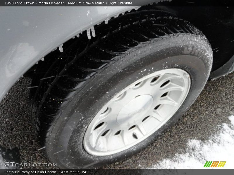 Medium Gray Metallic / Light Graphite 1998 Ford Crown Victoria LX Sedan