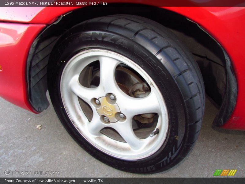 Classic Red / Tan 1999 Mazda MX-5 Miata LP Roadster