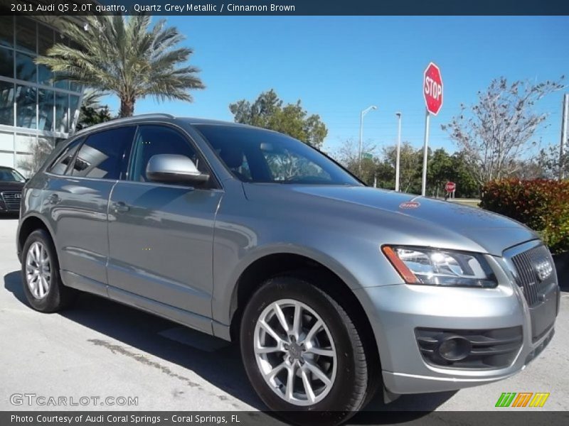 Quartz Grey Metallic / Cinnamon Brown 2011 Audi Q5 2.0T quattro