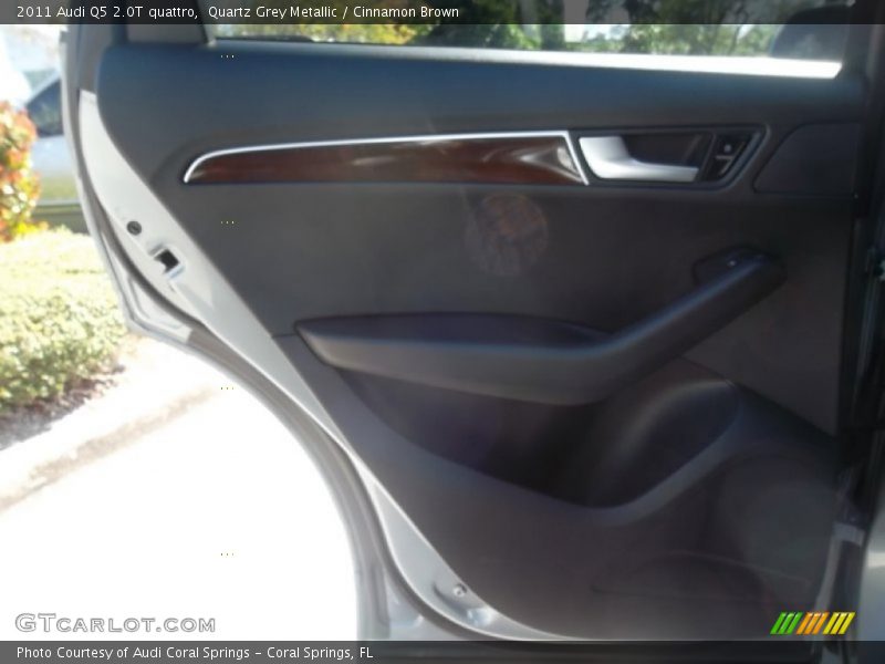 Quartz Grey Metallic / Cinnamon Brown 2011 Audi Q5 2.0T quattro