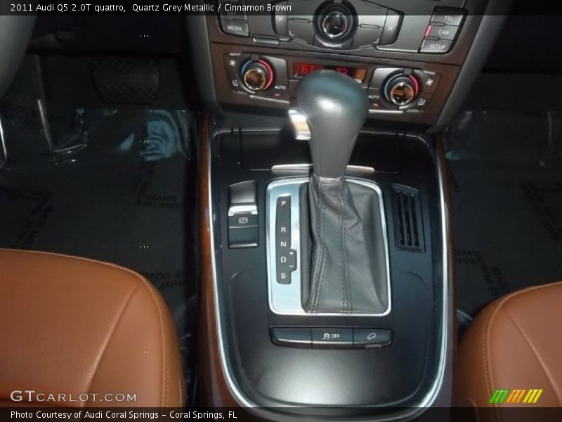 Quartz Grey Metallic / Cinnamon Brown 2011 Audi Q5 2.0T quattro
