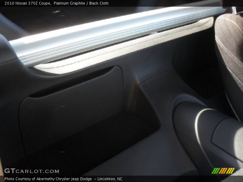 Platinum Graphite / Black Cloth 2010 Nissan 370Z Coupe