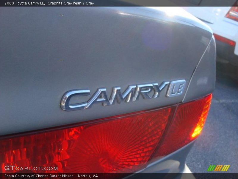 Graphite Gray Pearl / Gray 2000 Toyota Camry LE