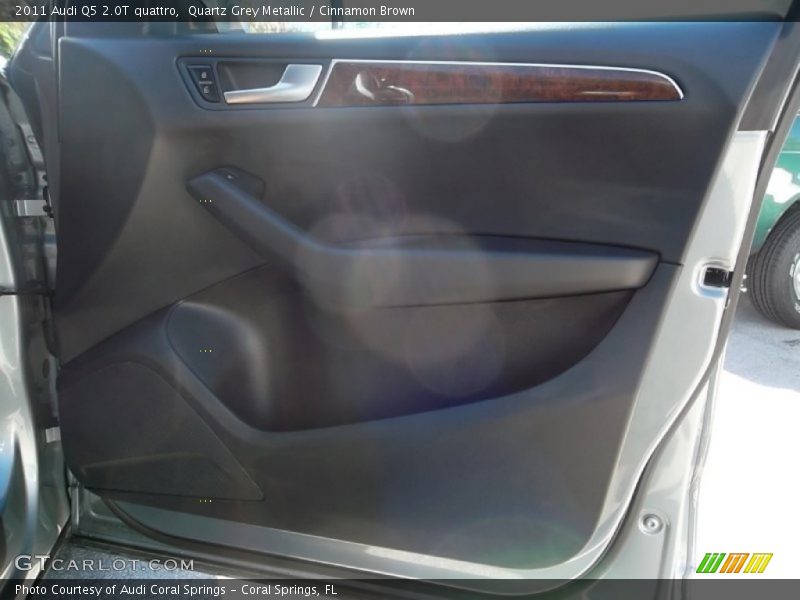 Quartz Grey Metallic / Cinnamon Brown 2011 Audi Q5 2.0T quattro