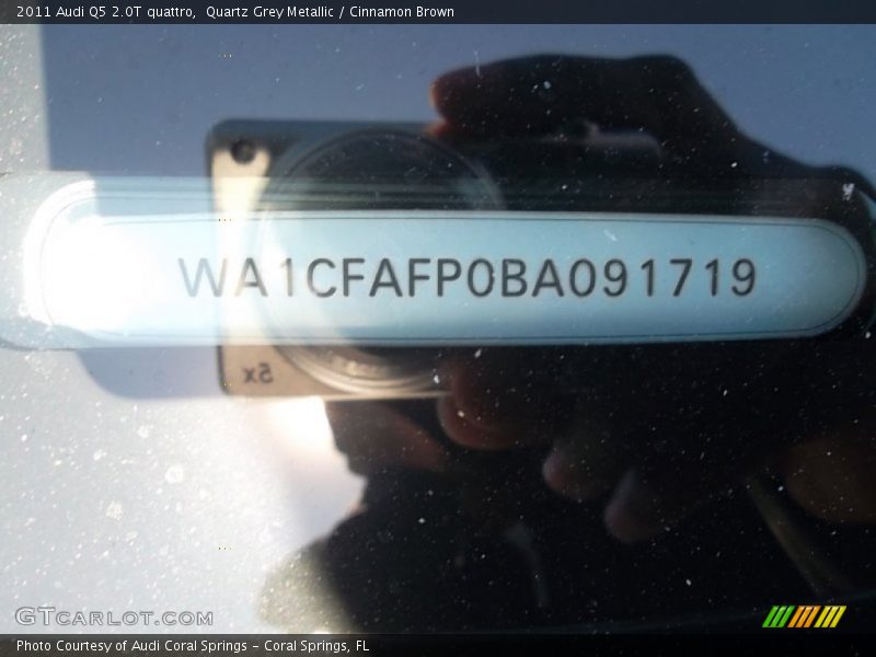 Quartz Grey Metallic / Cinnamon Brown 2011 Audi Q5 2.0T quattro