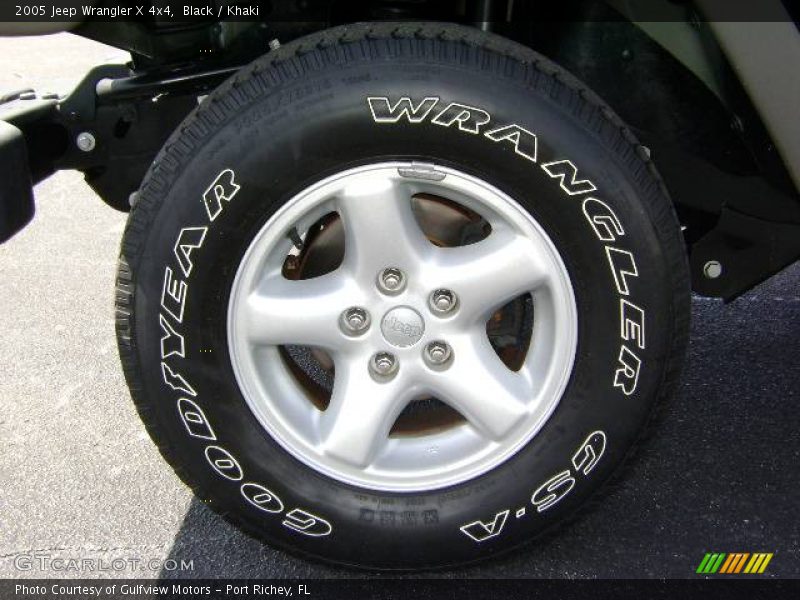 Black / Khaki 2005 Jeep Wrangler X 4x4